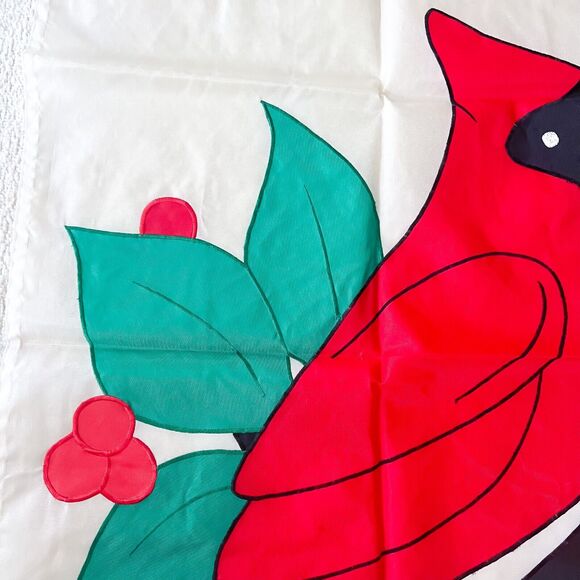 Large Garden Flag Cardinal Bird Tree Berries Red White Black 28x40 Vintage - Picture 5 of 7